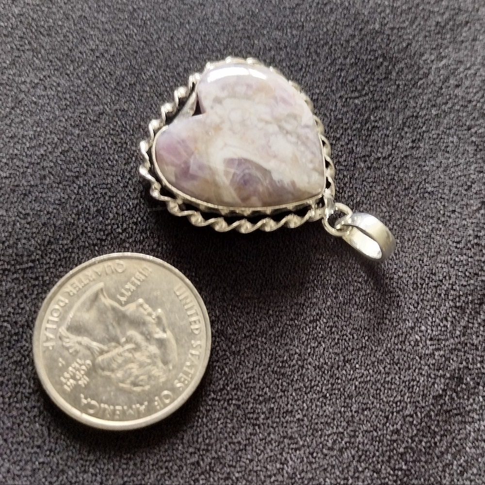 Silver And Stone Heart Pendant - Picture 2 of 9